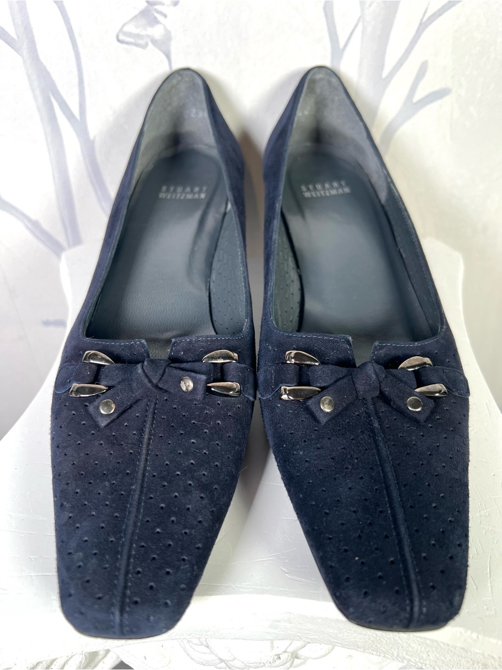 Stuart Weitzman Navy Suede Kitten Heel 8.5N